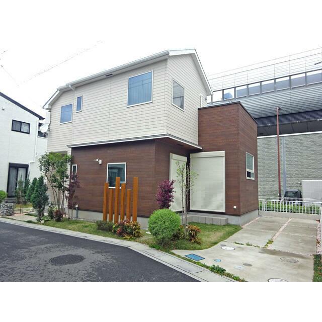 三郷市