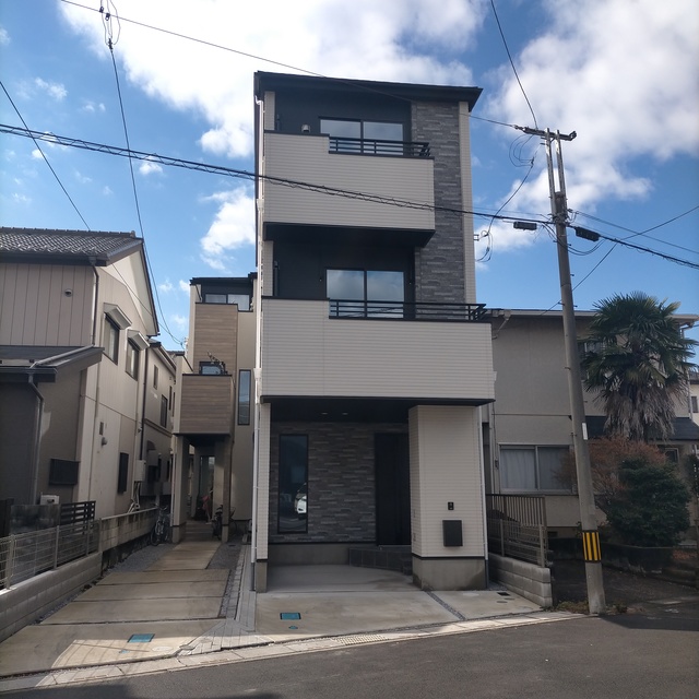 川口市芝戸建て