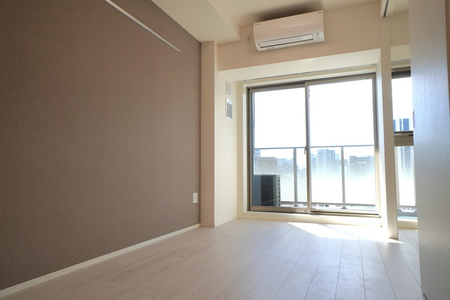 Ｂｒｉｌｌｉａ　ｉｓｔ　上野稲荷町 301