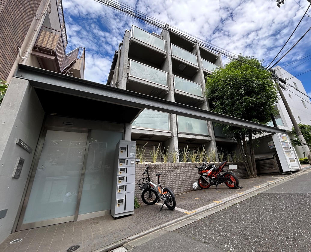 ＣＩＴＹ　ＳＰＩＲＥ　西新宿
